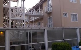 Departamentos en Pinamar NO GRUPOS DE JOVENES